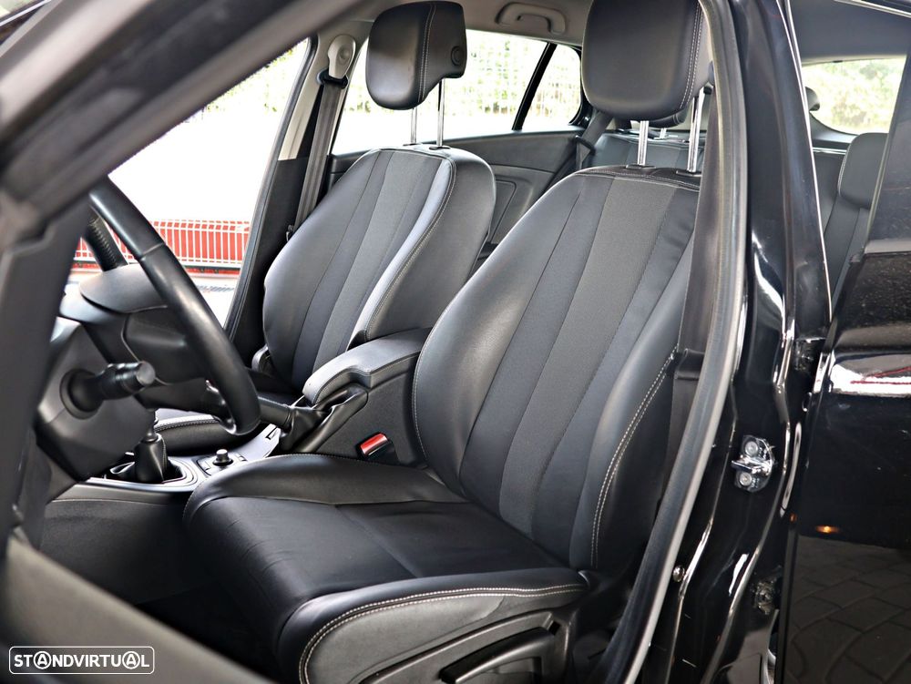Renault Mégane Sport Tourer 1.5 dCi Dynamique CO2 Champion - 25