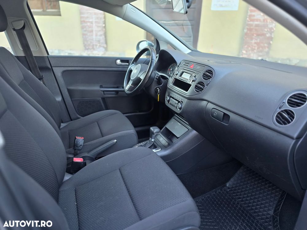 VOLKSWAGEN Golf Plus 2010 — imagine 7