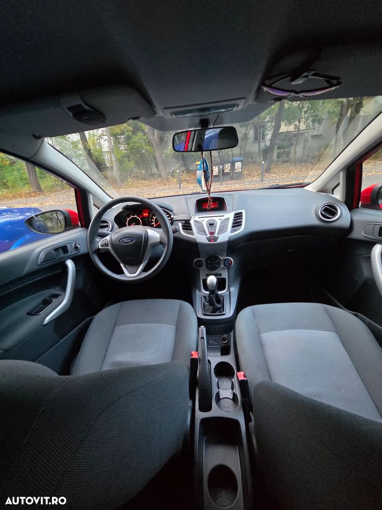 Ford Fiesta - 7