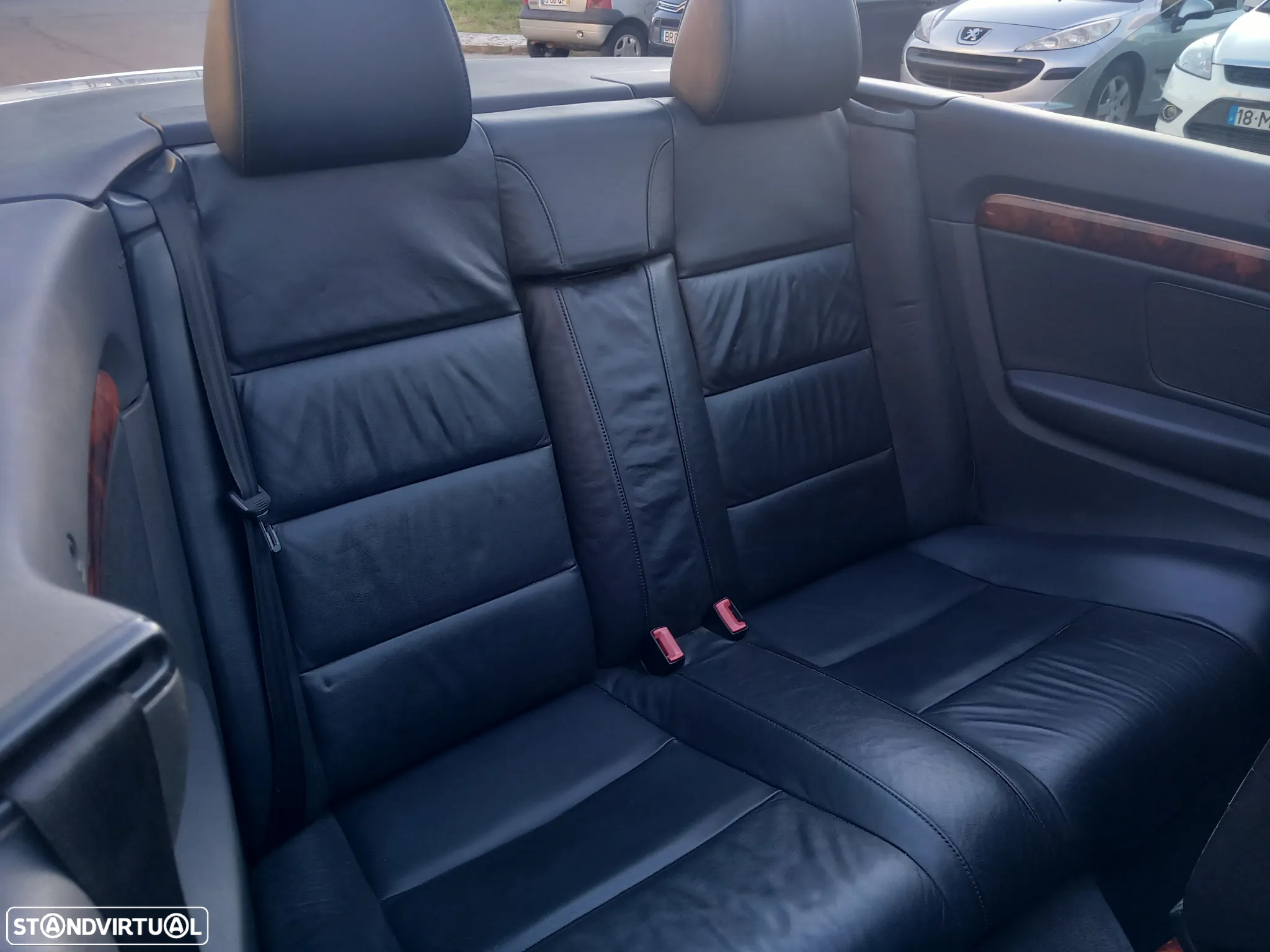 Audi A4 Cabrio 1.8 T Exclusive - 11