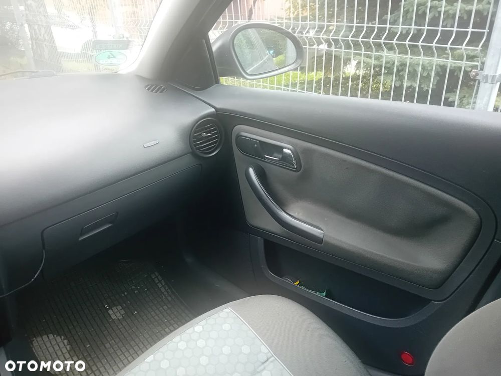 Seat Ibiza 1.4 16V Stella - 4