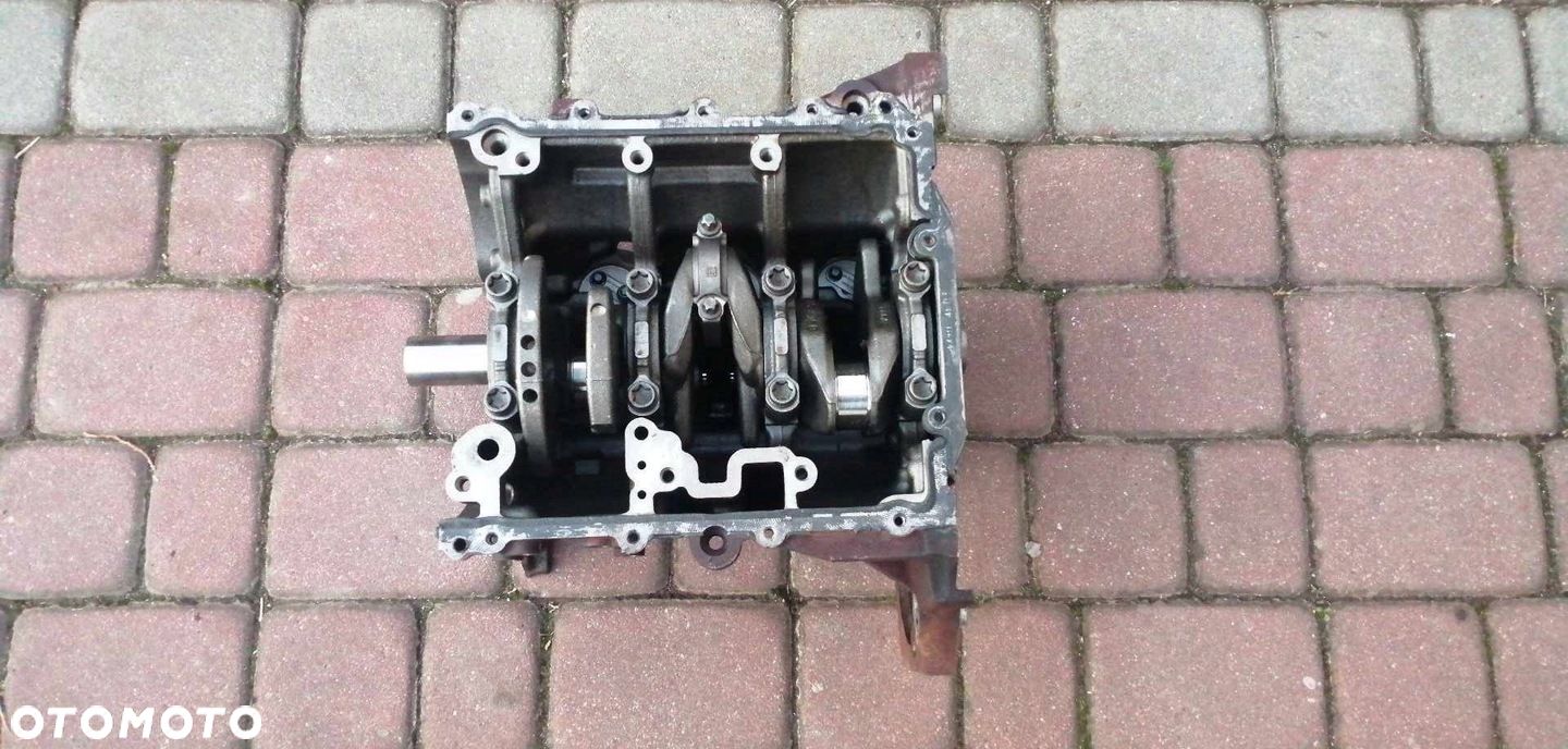 BLOK SILNIKA 1,0 ECOBOOST + wał + tłoki B-MAX C-MAX CONNECT COURIER FIESTA FOCUS MONDEO - 1