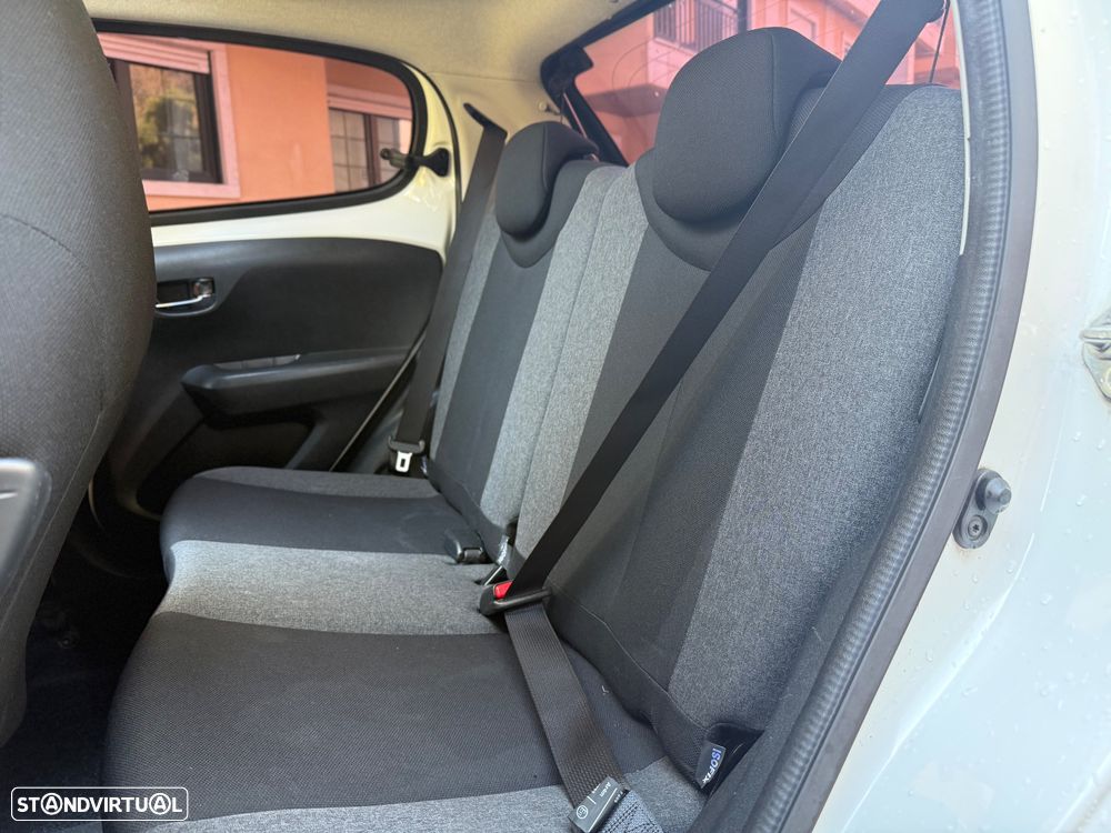 Citroën C1 Airscape PureTech Shine - 14