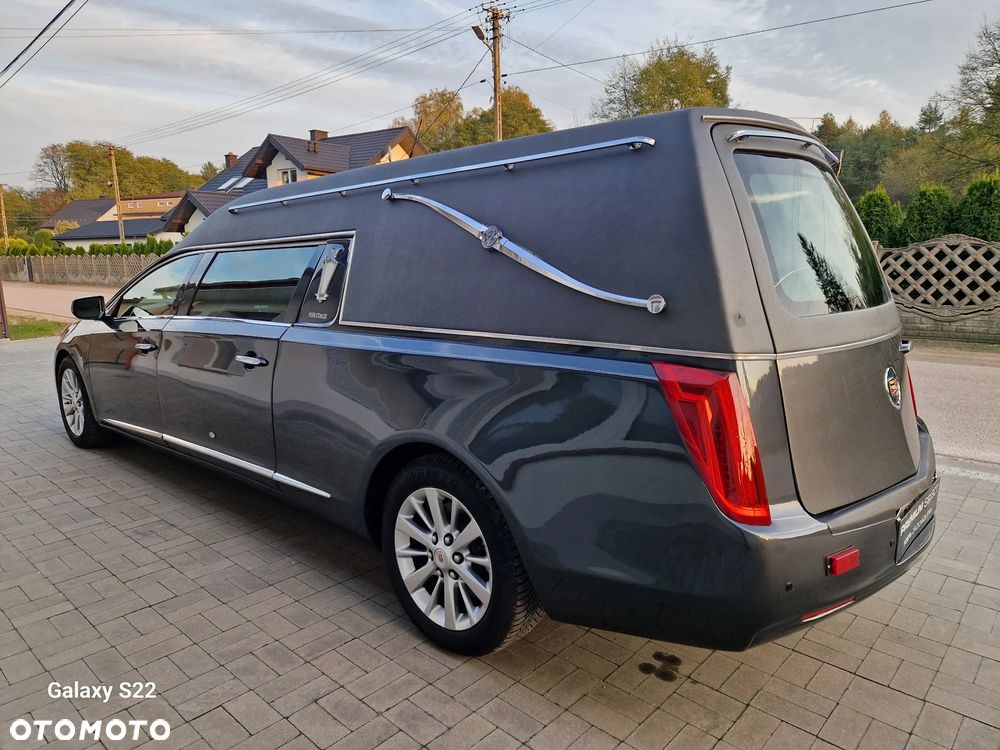 Cadillac XTS - 19