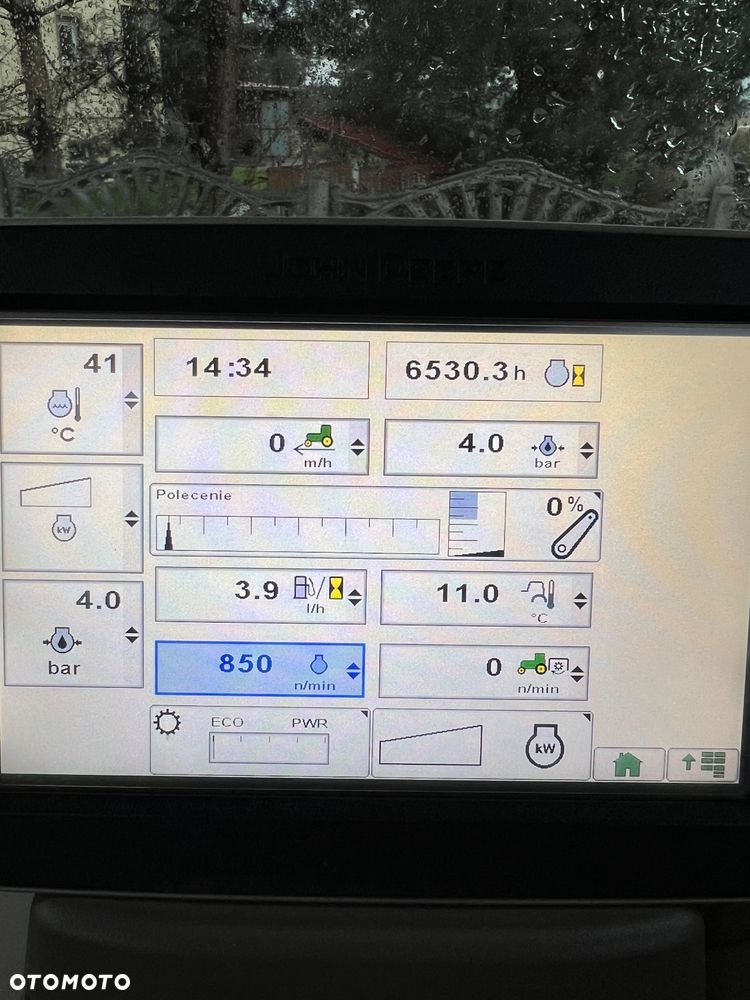 John Deere 6150R - 17