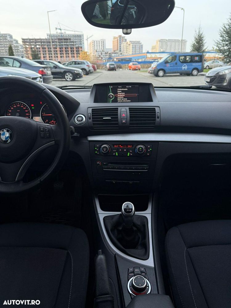 BMW Seria 1 118d DPF - 9