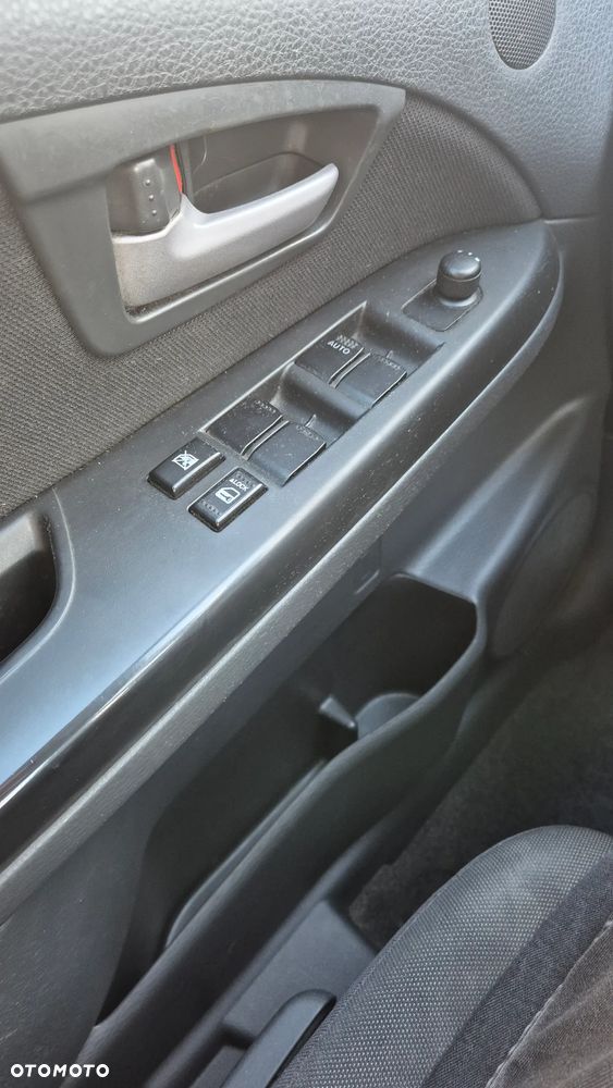 Suzuki SX4 1.6 GS / Premium - 4