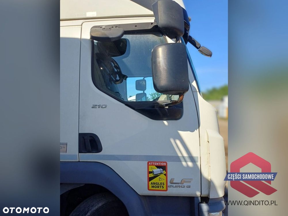 DRZWI PRAWE KOMPLETNE BIAŁE DAF LF EURO 6 - 3