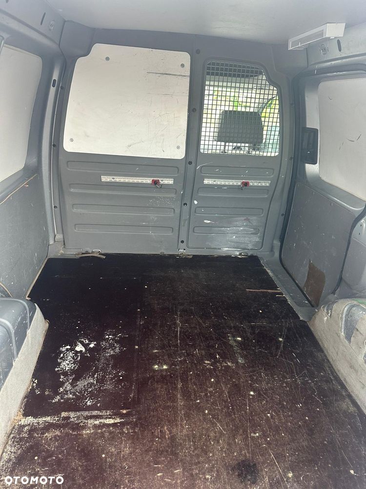 Volkswagen Caddy - 6