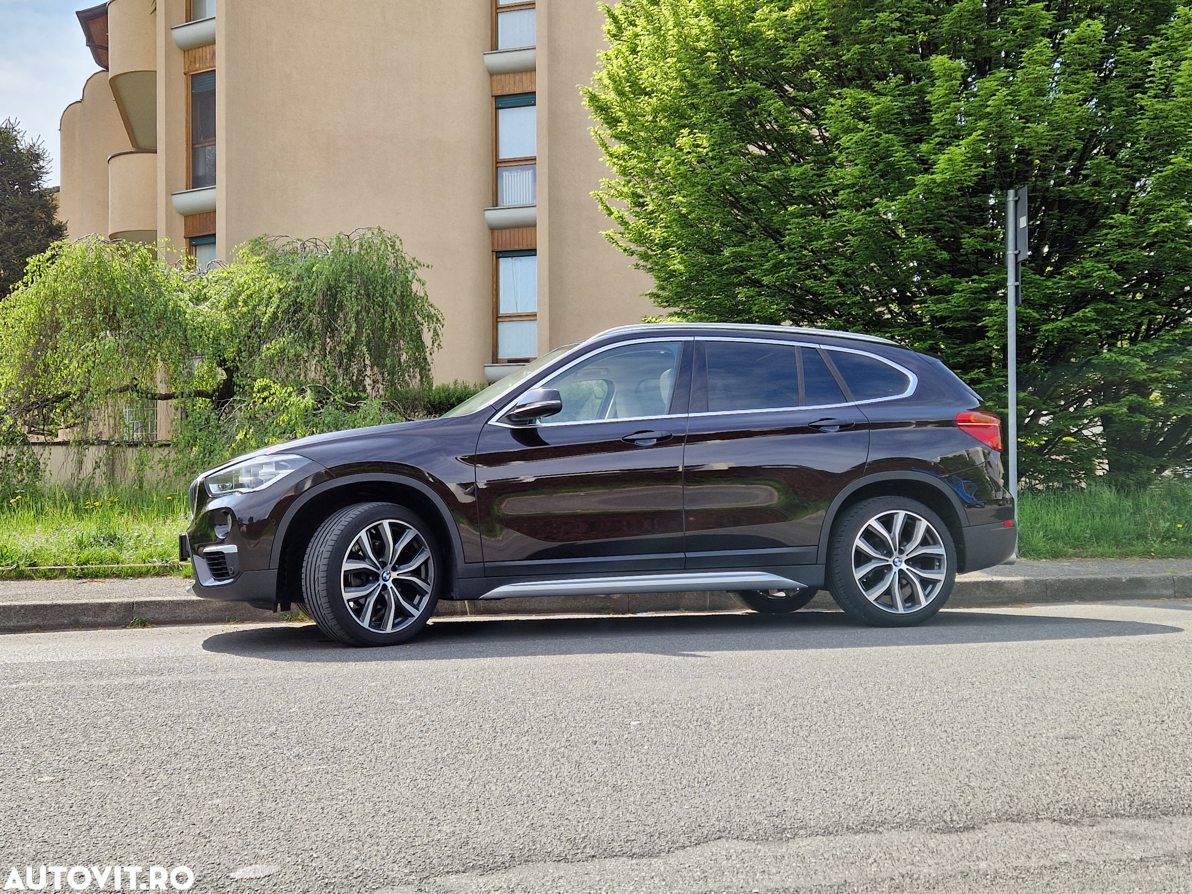 BMW X1 sDrive18i Aut. xLine - 6