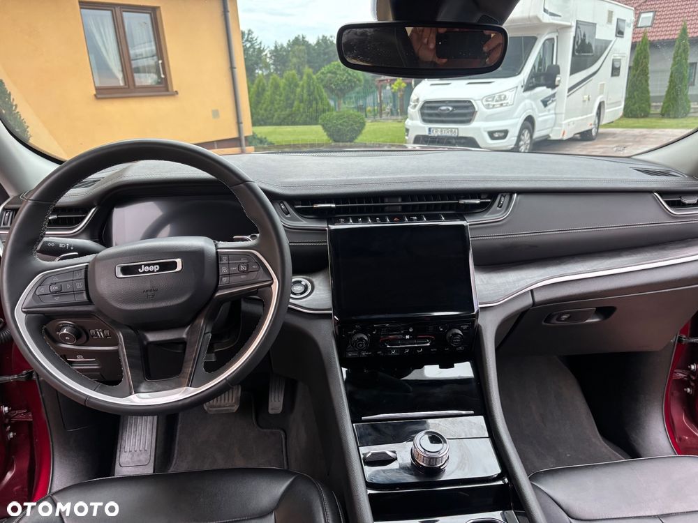 Jeep Grand Cherokee - 14