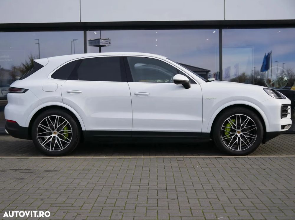 Porsche Cayenne E-Hybrid - 6