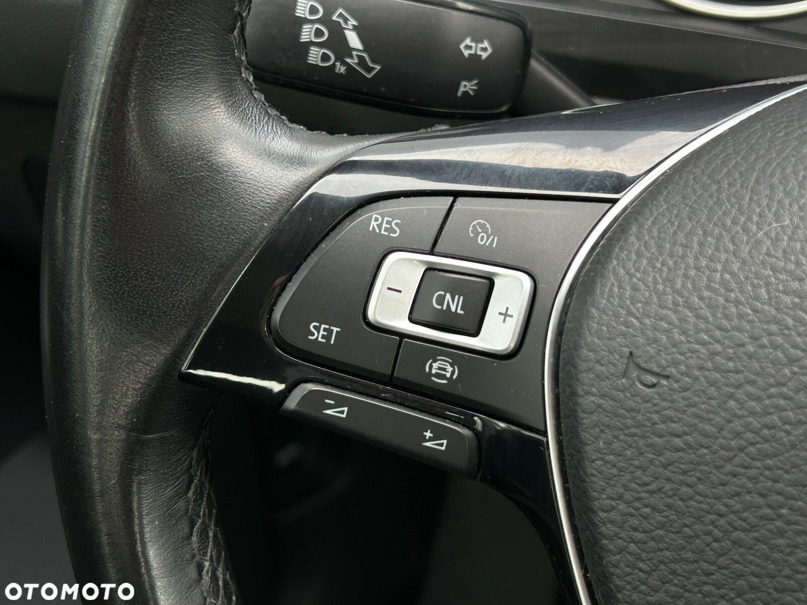 Volkswagen Tiguan 1.5 TSI EVO Active - 20