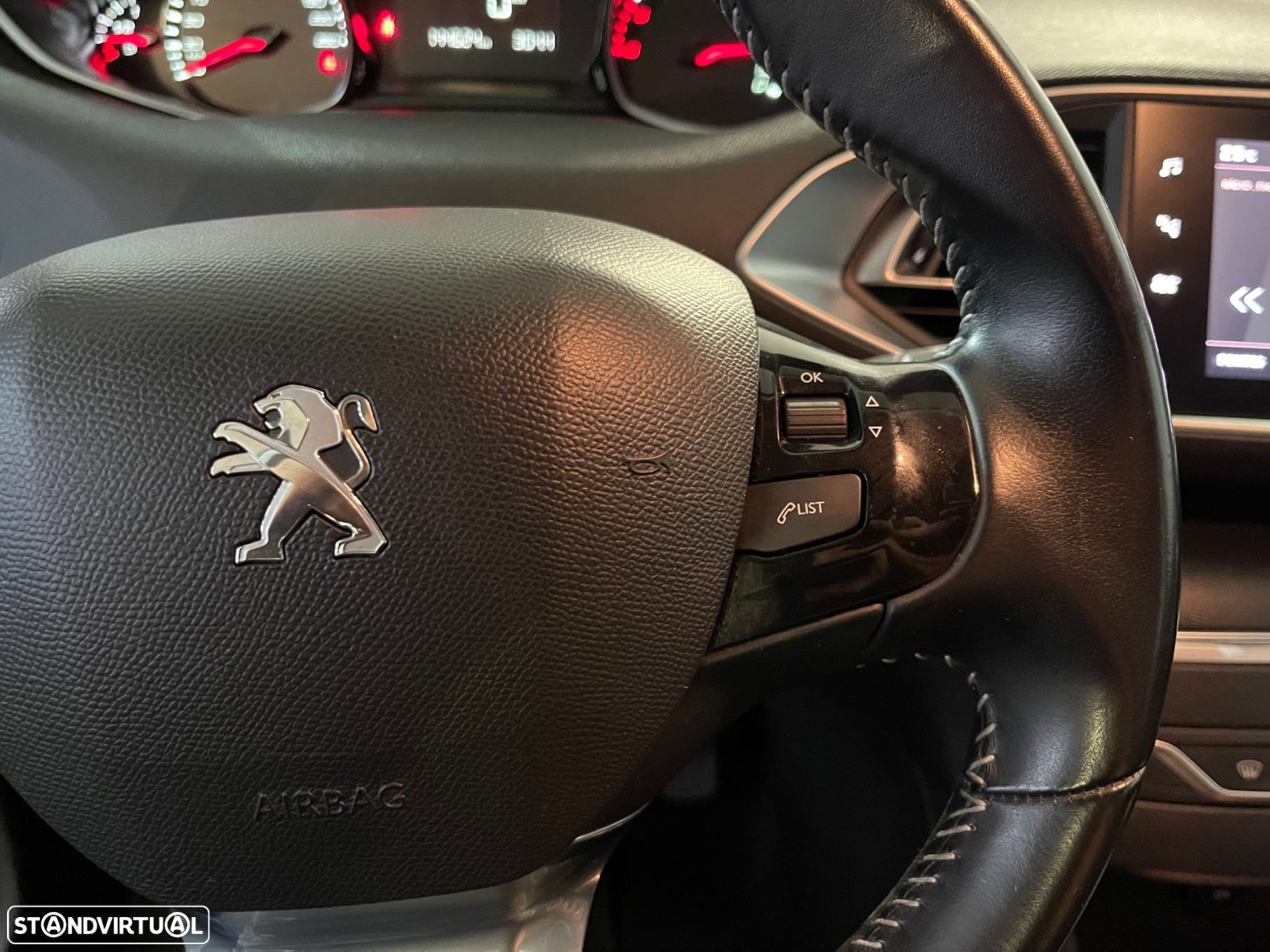 Peugeot 308 1.5 BlueHDi Style - 17