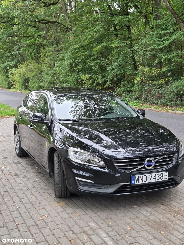 Volvo V60 D2 Momentum - 3