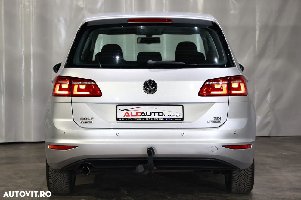 Volkswagen Golf 1.6 TDI DPF BMT DSG Trendline - 38