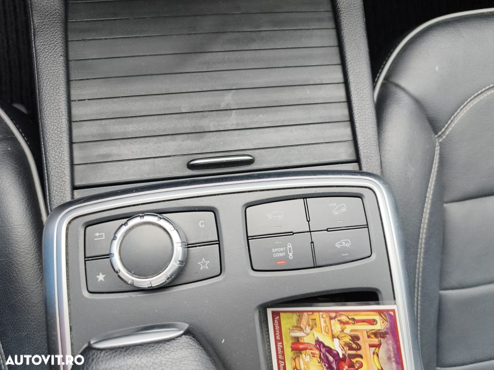 Mercedes-Benz ML 350 BlueTEC 4MATIC Aut - 11