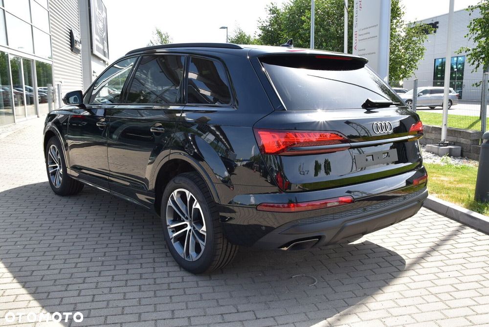 Audi Q7 - 4