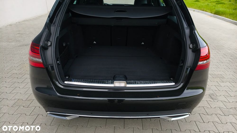 Mercedes-Benz Klasa C 220 d 9G-TRONIC Avantgarde - 26