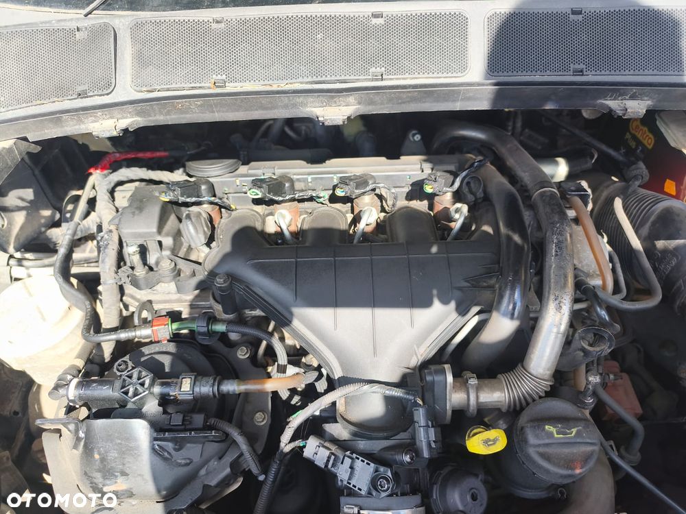 Ford S-Max 2.0 TDCi DPF Trend - 8