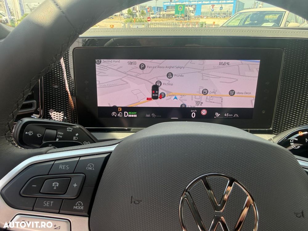 Volkswagen Tiguan - 16