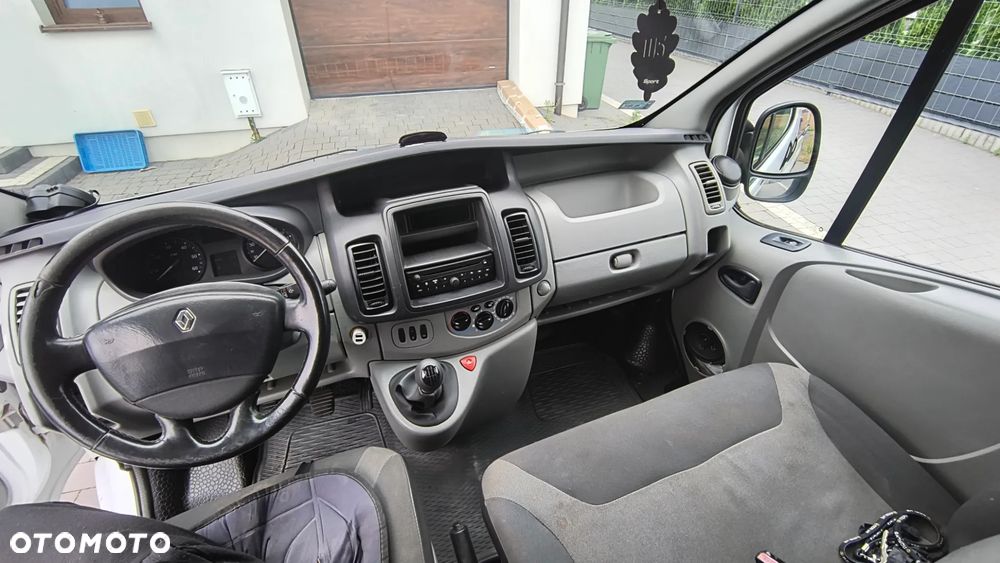 Renault trafic - 11