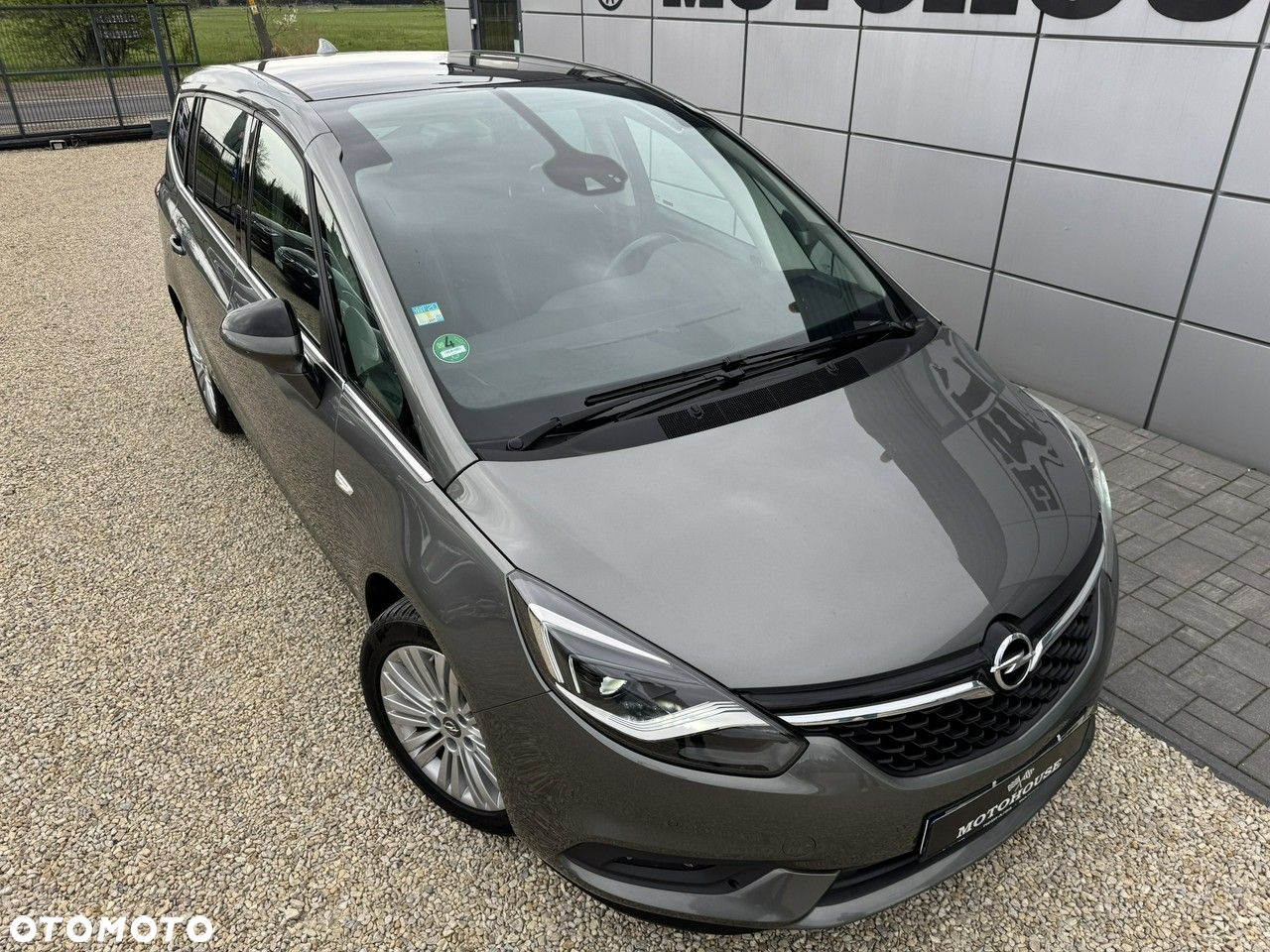 Opel Zafira - 2