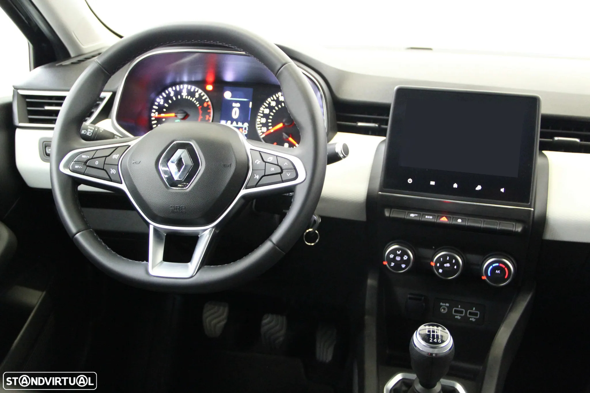 Renault Clio TCe 90 EVOLUTION - 7