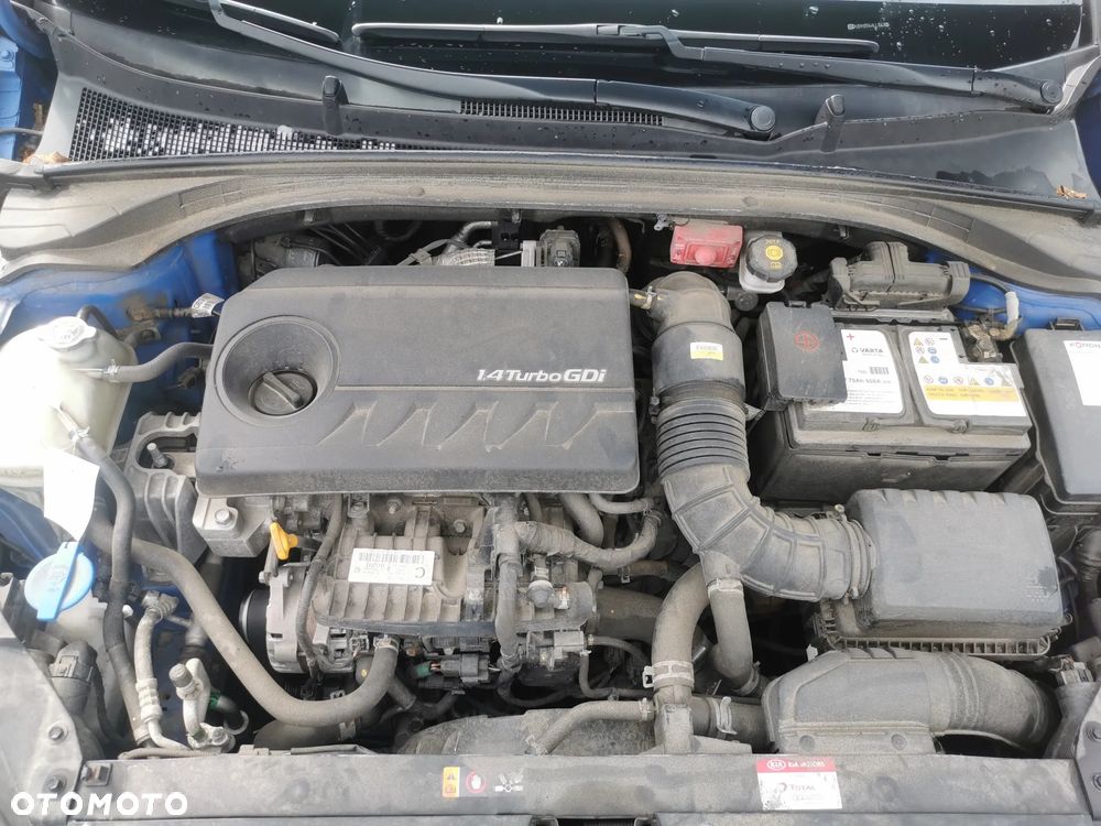 Kia Ceed 1.4 T-GDI OPF Platinum Edition - 28