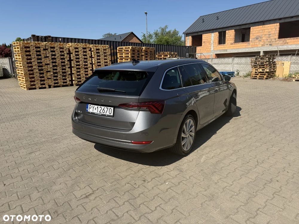 Skoda Octavia 2.0 TDI Style DSG - 3