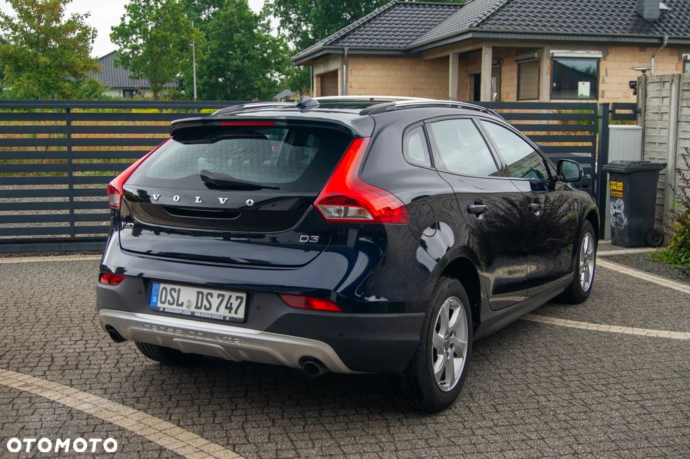 Volvo V40 Cross Country D3 Geartronic Momentum - 9