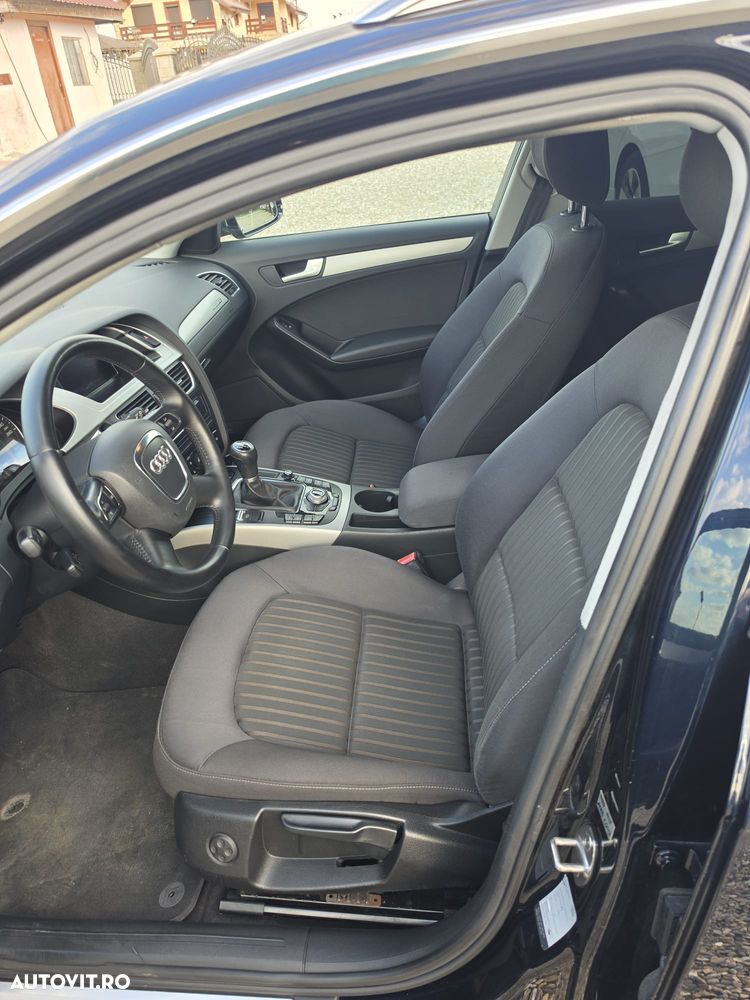 Audi A4 1.8 TFSI quattro Attraction - 18