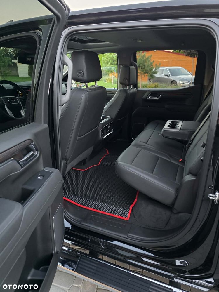 GMC Sierra - 17
