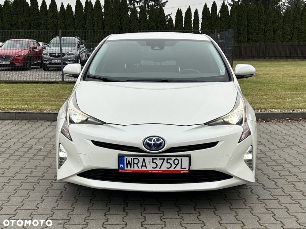 Toyota Prius Hybrid Comfort - 2