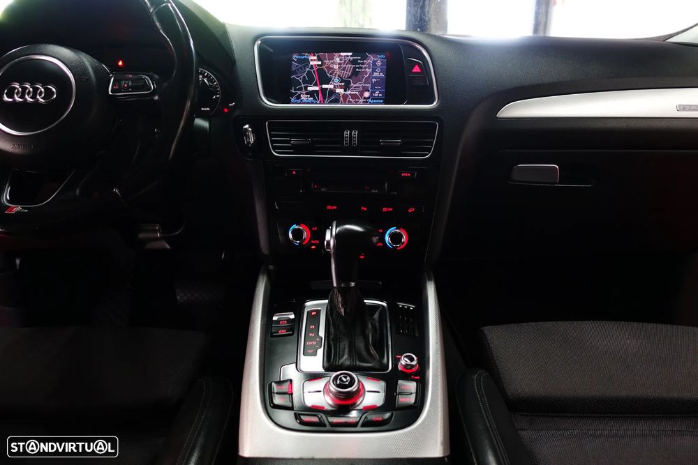 Audi Q5 2.0 TDI quattro S-line S-tronic - 43