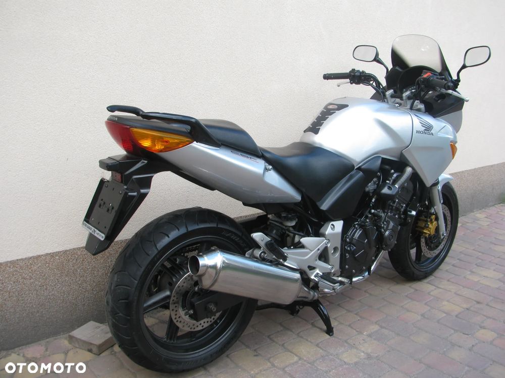 Honda CBF - 3