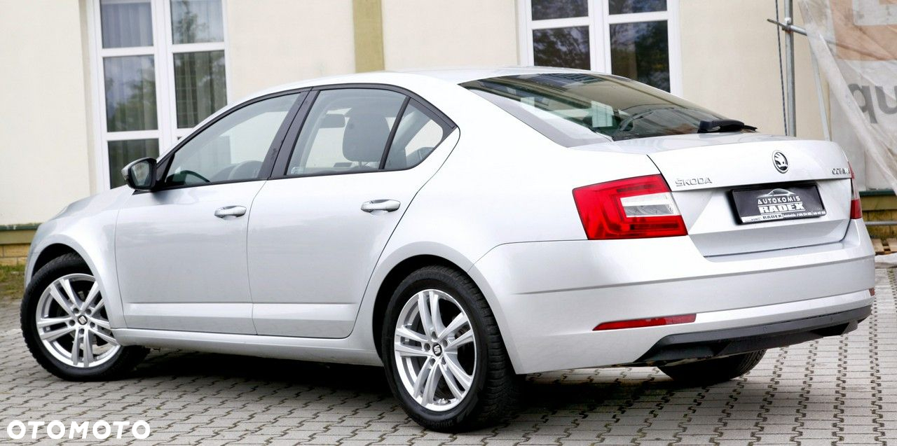 Skoda Octavia - 4