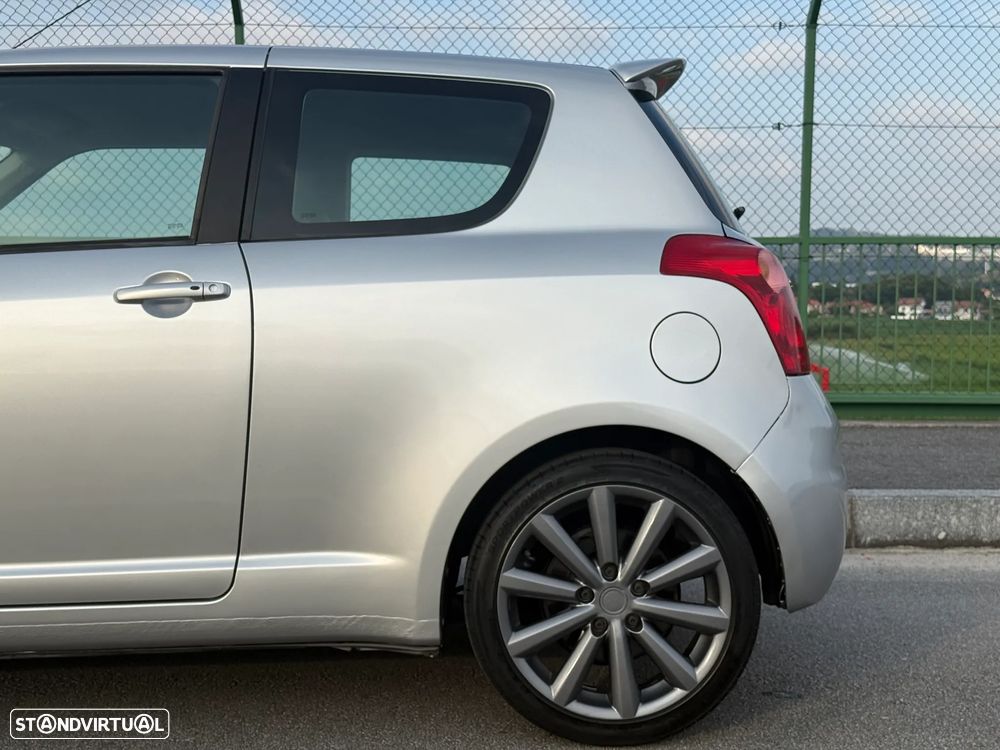 Suzuki Swift 1.6 VVT 16V Sport - 17