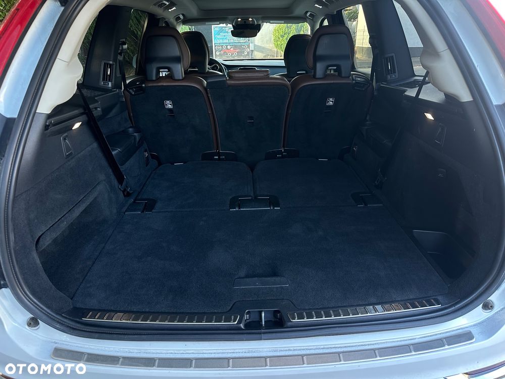 Volvo XC 90 T6 AWD Momentum 7os - 27