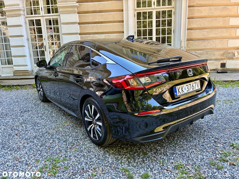 Honda Civic 2.0 i-MMD eHEV Advance CVT - 15