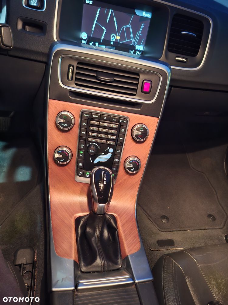 Volvo S60 - 19