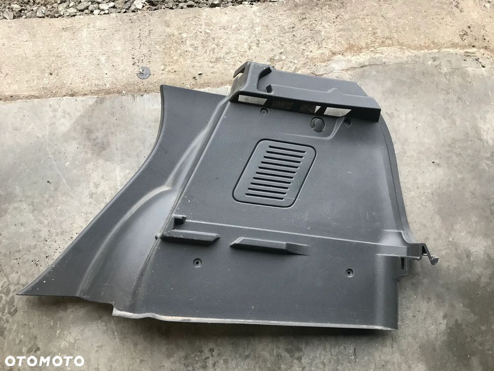 Tapicerka boczek bagażnika prawy Renault Captur - 1