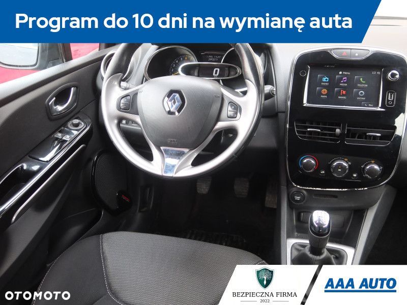 Renault Clio - 9