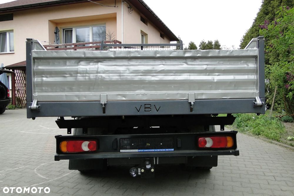 Nissan Cabstar - 6