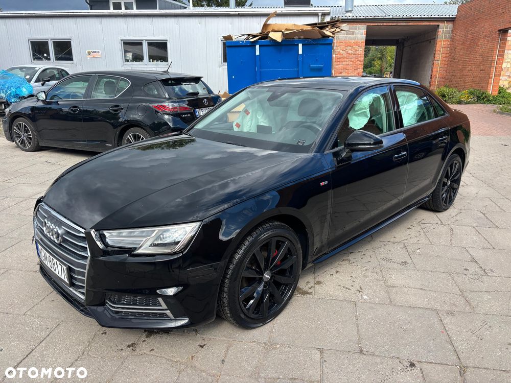 Audi A4 Limousine - 1