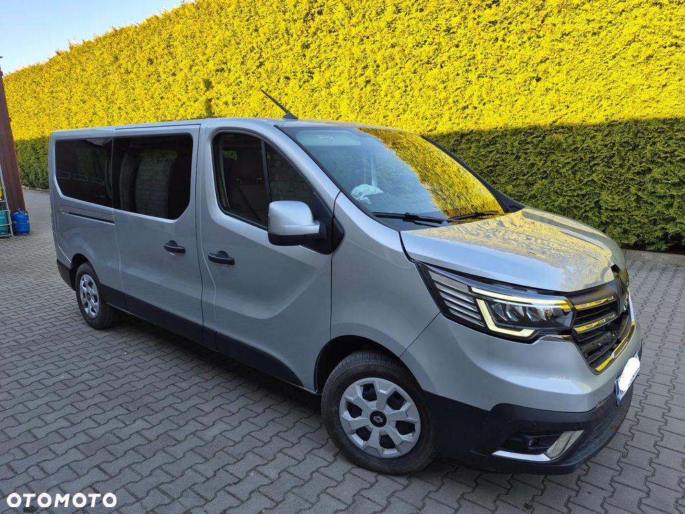 Renault Trafic 2.0 dCi Escapade EDC - 1