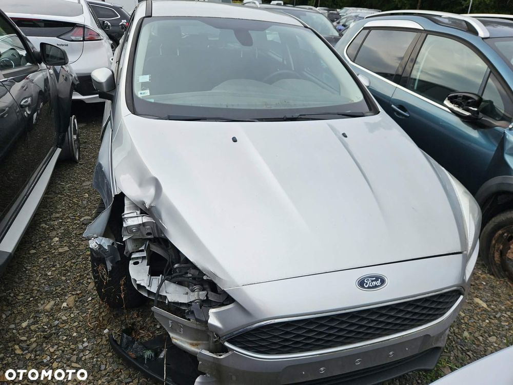 Ford Focus 1.5 TDCi DPF Start-Stopp-System Titanium - 2