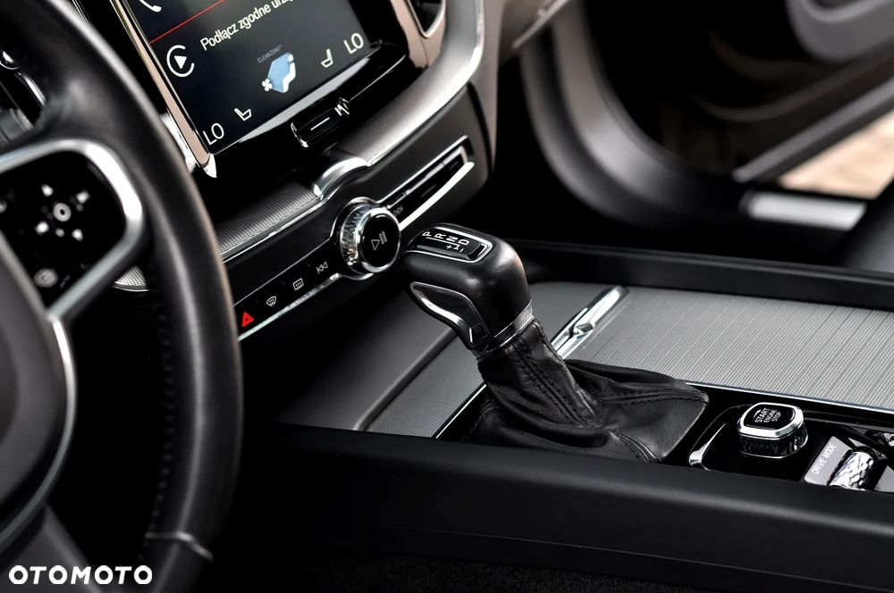 Volvo XC 60 D4 AWD Inscription - 35