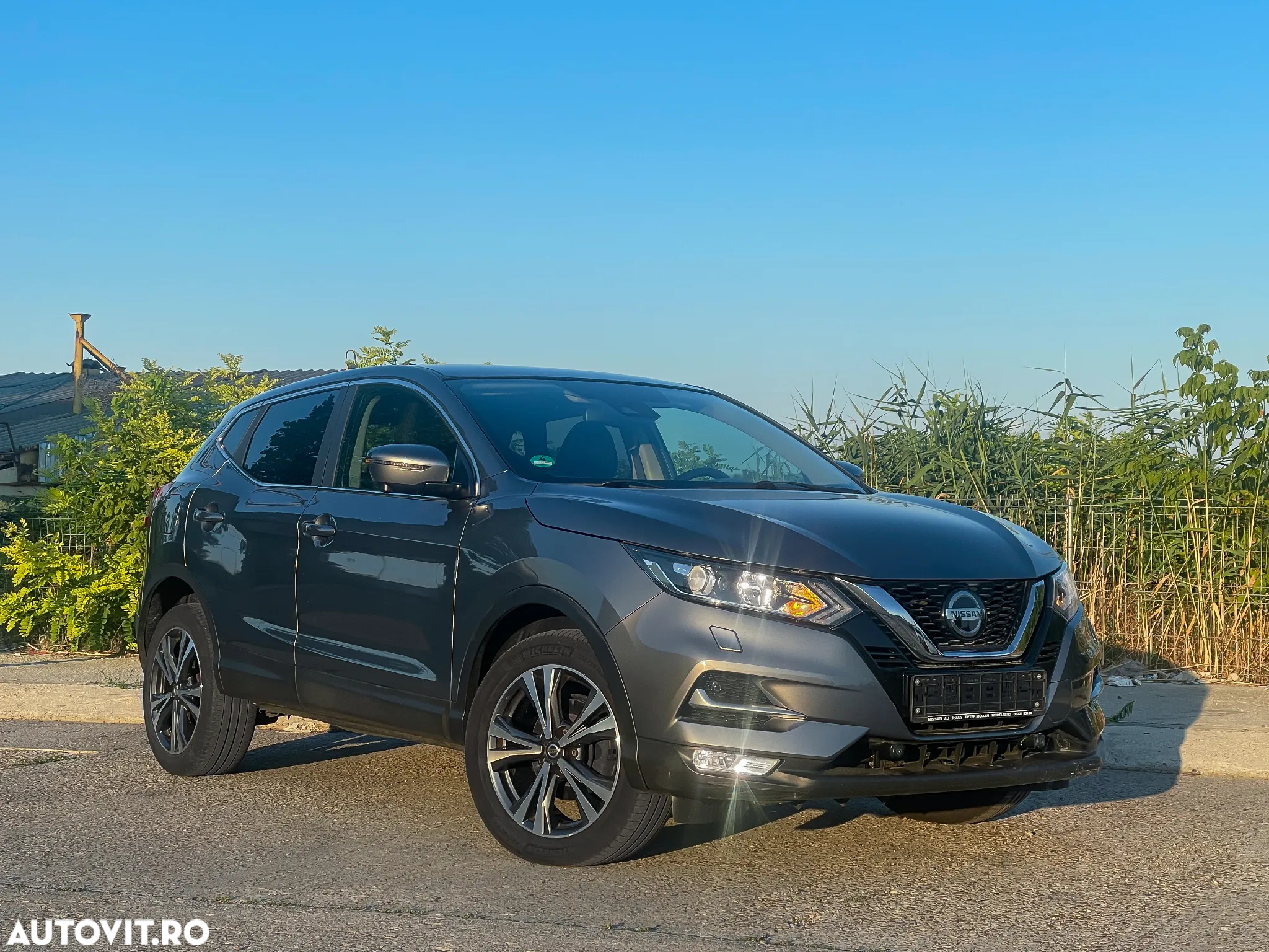 Nissan Qashqai 1.6 DCI N-Connecta - 2