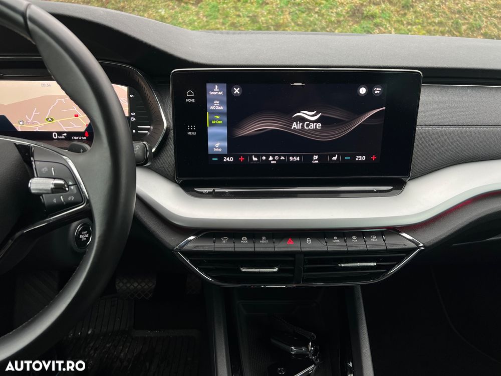 Skoda Octavia Combi 2.0 TDI DSG Style - 20